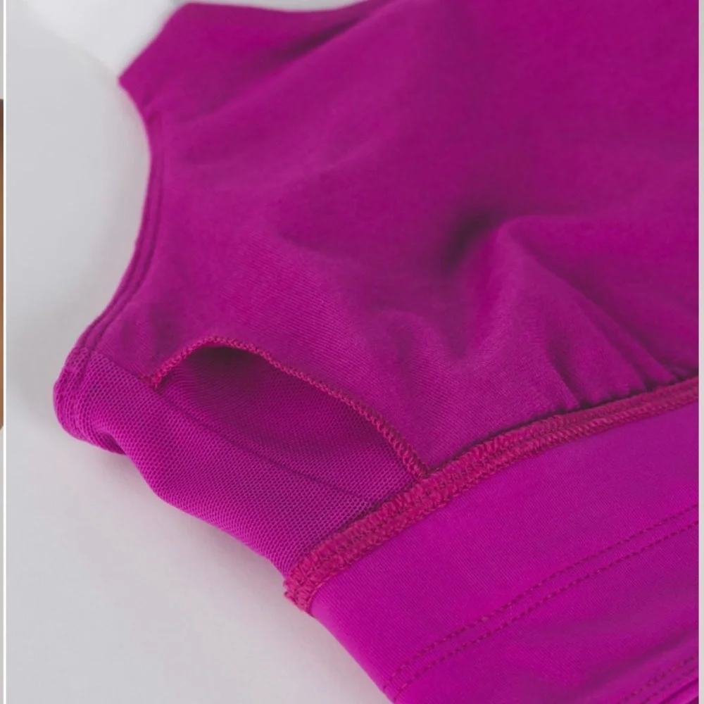 Lululemon Both Ways Bra - Polar Pink, Size: Small, EUC - Picture 13 of 13